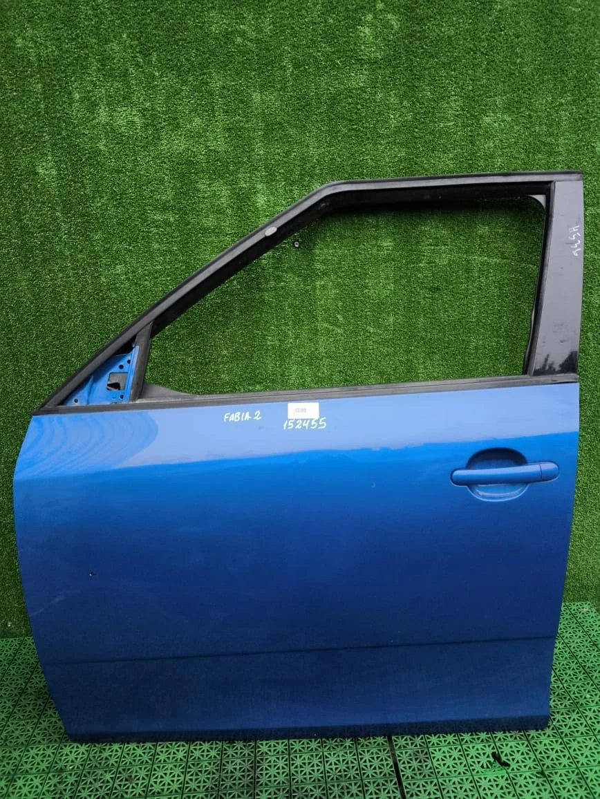 Дверь SKODA FABIA 2 2007- передняя левая синяя б/у FABIA 2(2007-2015)