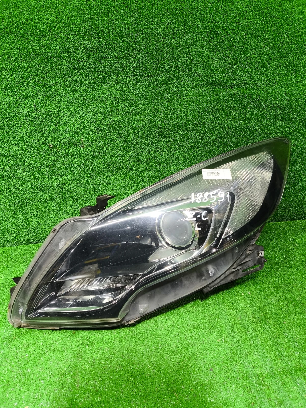 Фара OPEL ZAFIRA C 2013- левая б/у ZAFIRA C(2013-2019)