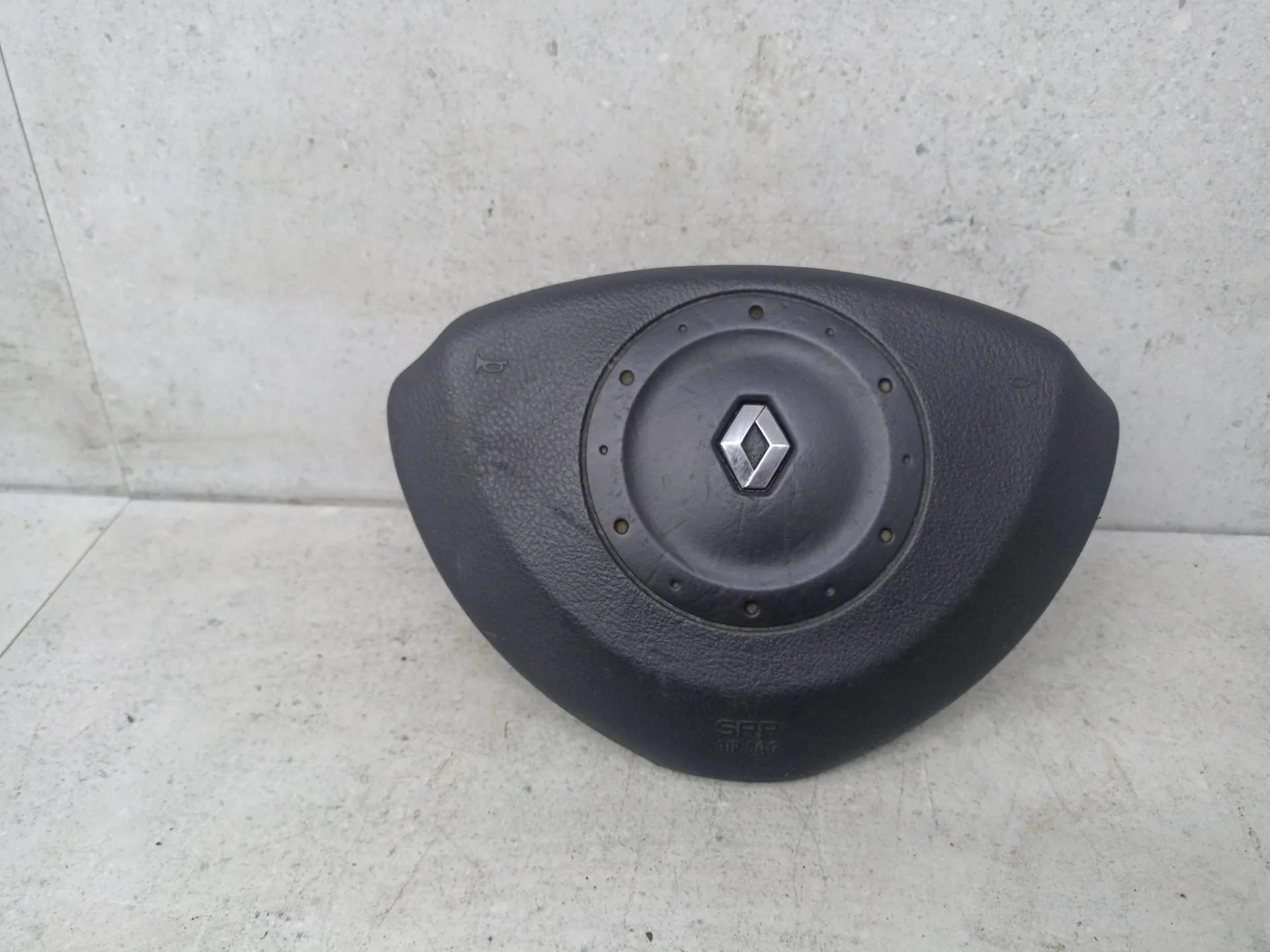 Подушка безопасности водителя Renault Laguna 2