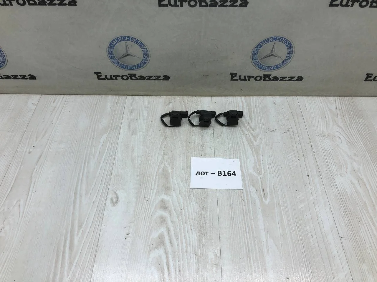 Форсунка омывателя лобового стекла Mercedes W220