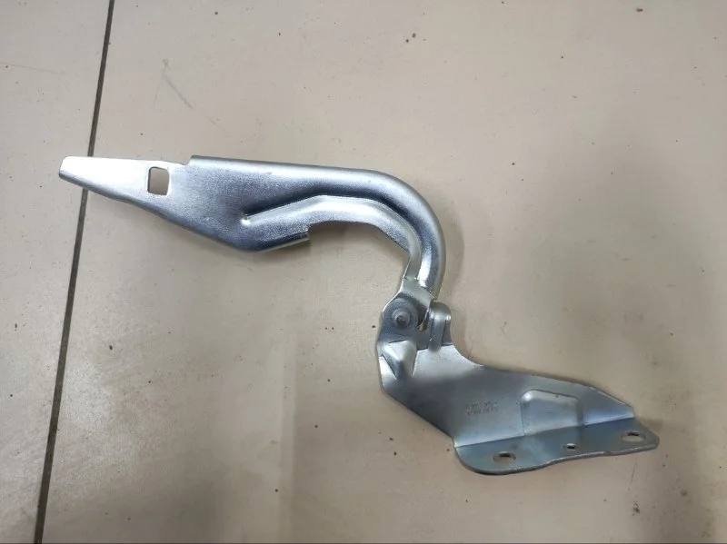 Петля капота правая Mitsubishi ASX