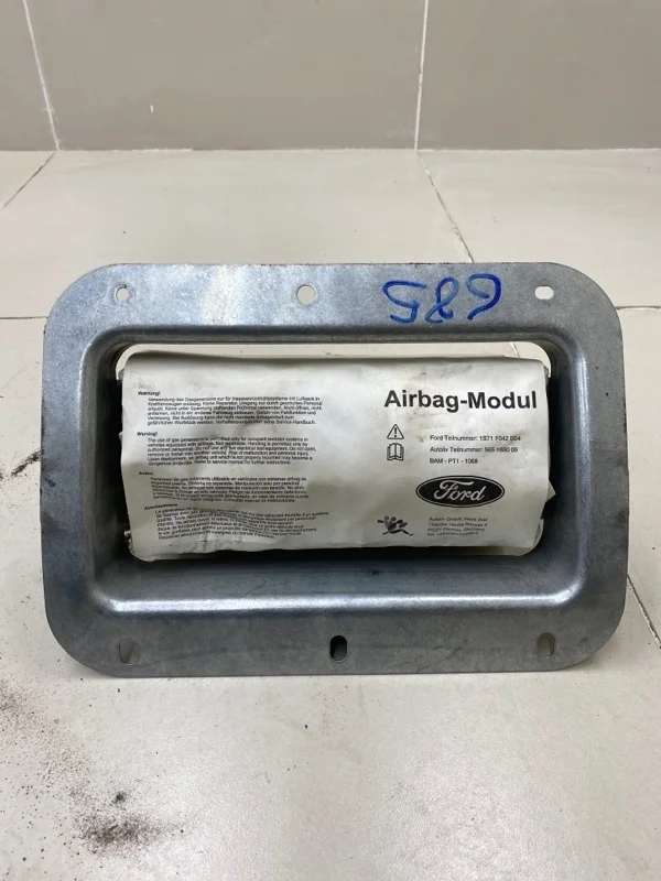 Подушка безопасности пассажира Ford Mondeo 3 BWY
