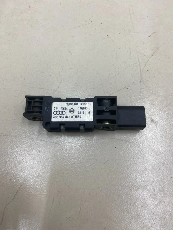 Датчик AIR BAG задний правый Porsche Cayenne 955