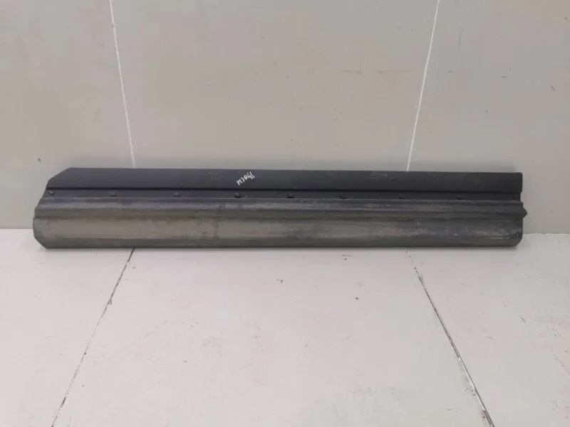 Молдинг двери передний левый Lexus RX350 AL20