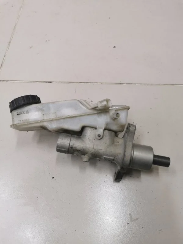 Цилиндр тормозной главный Ford Focus 2 СЕДАН HXDB