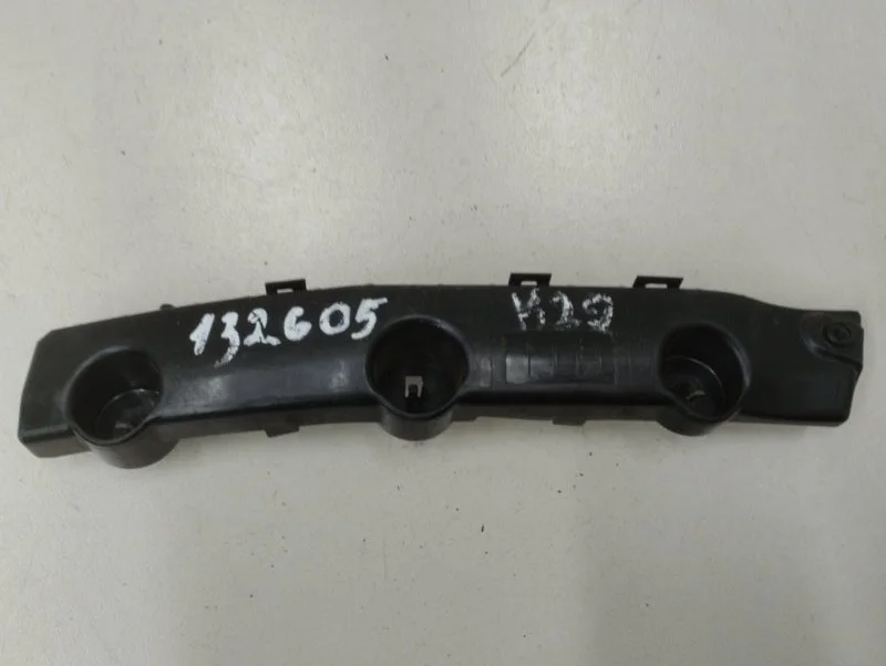 Кронштейн бампера передний левый Nissan X-Trail