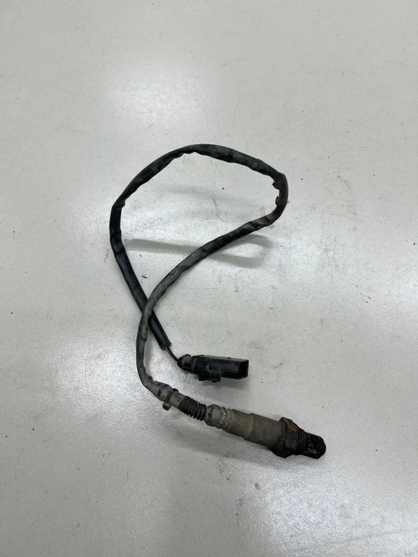 Датчик кислородный (лямбда-зонд) Volkswagen Golf 5