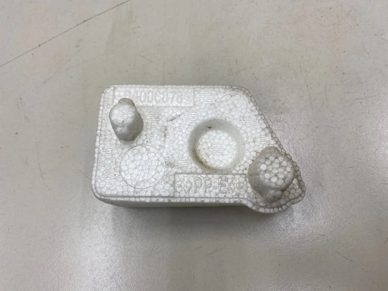 Наполнитель бампера передний правый Mitsubishi ASX