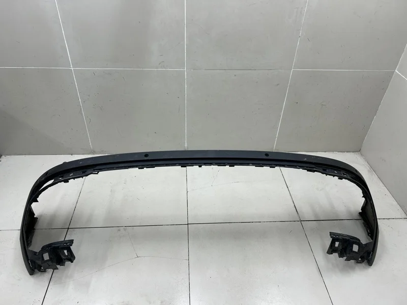 Юбка бампера задняя Skoda Karoq