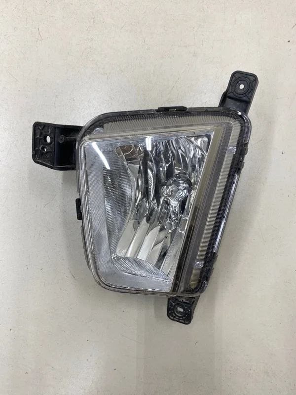 Фара противотуманная левая Hyundai Creta 1