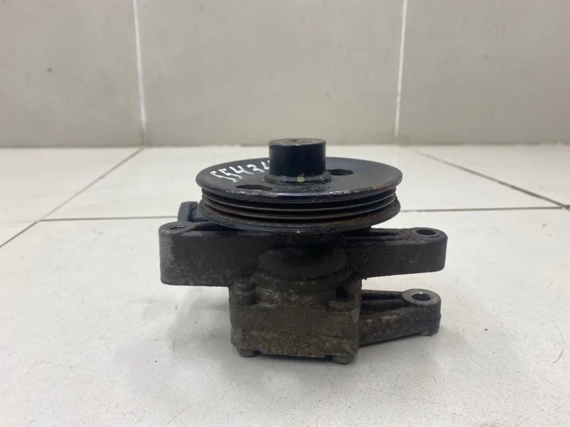 Насос гидроусилителя Kia Sportage 2 KM G4GC 2.0