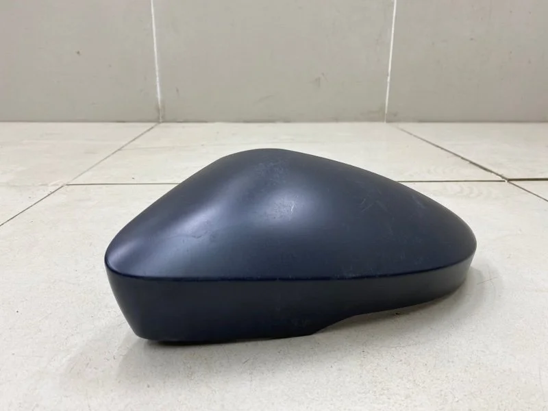 Накладка зеркала левая Skoda Octavia A7 5E