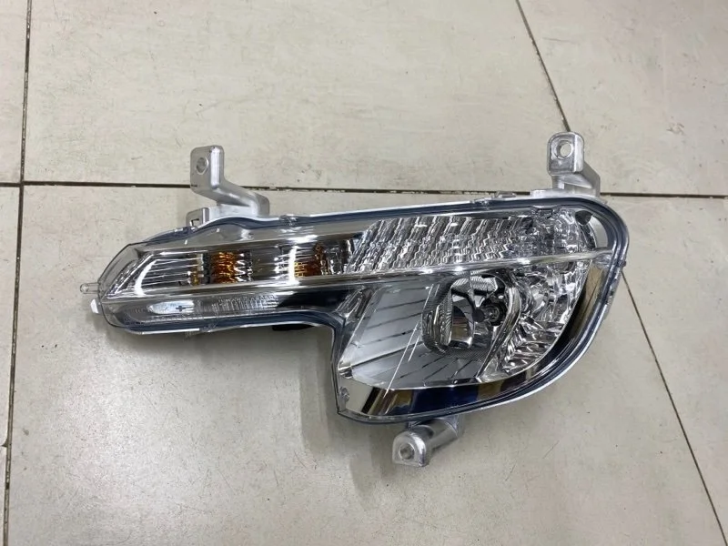 Фара противотуманная левая Peugeot 508