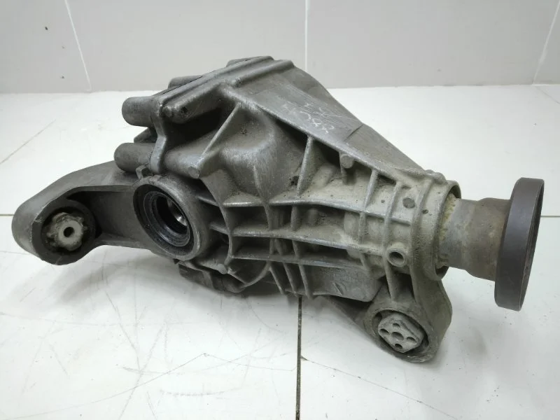Редуктор заднего моста Audi Q7 4LB 3.0 TDI 2009