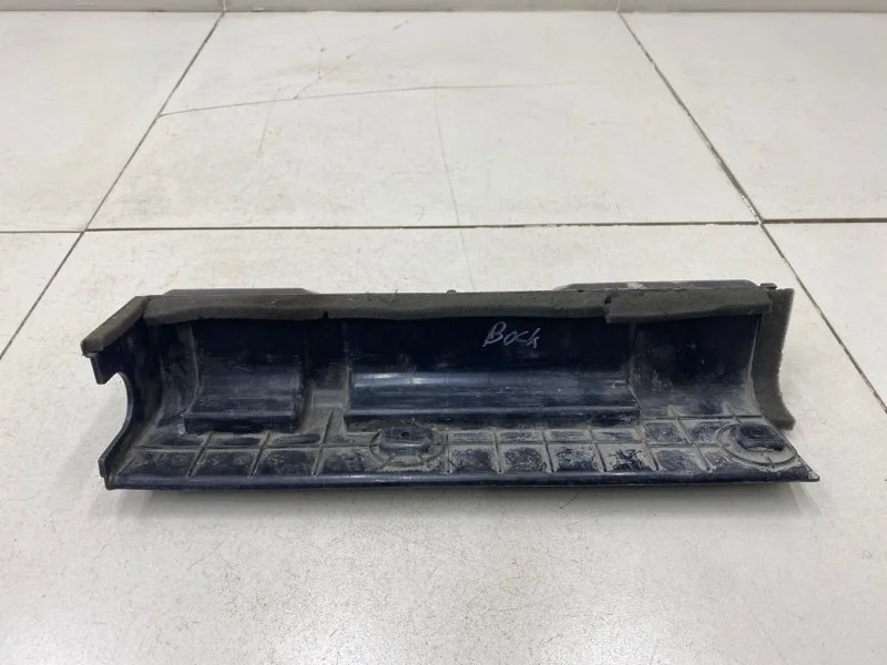 Воздуховод радиатора левый Hyundai Solaris 2