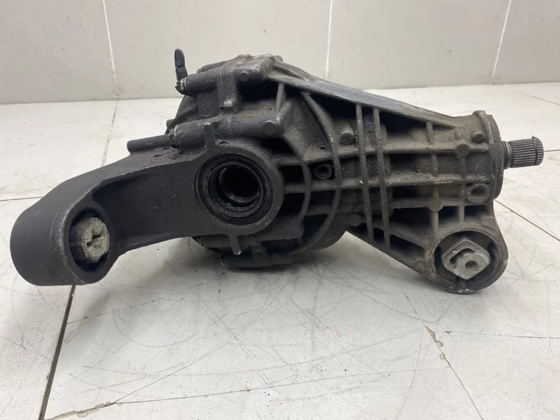 Редуктор моста задний Volkswagen Touareg 2 7P6