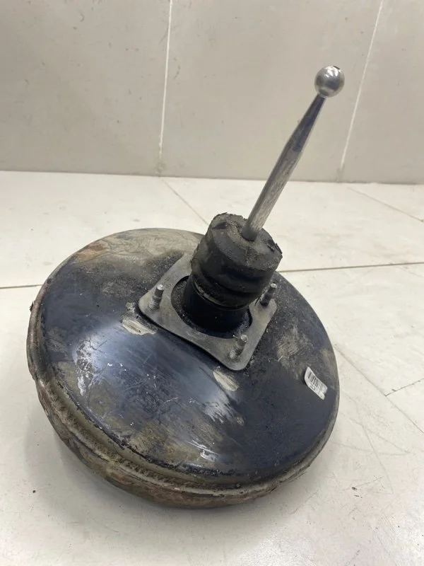 Усилитель тормозов вакуумный Skoda Octavia A4 2008