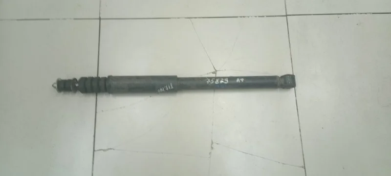 Амортизатор задний Renault Sandero Stepway 2