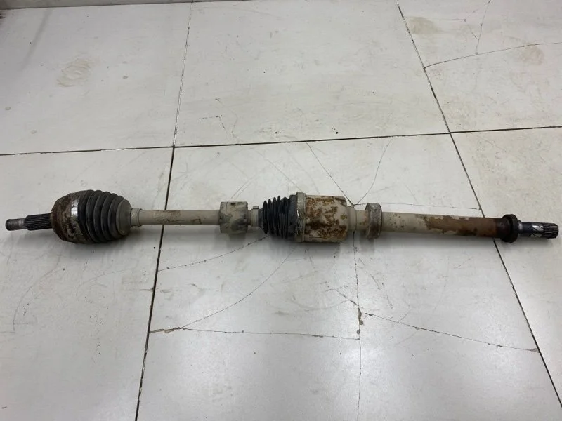 Полуось (привод) передний правый Renault Kaptur