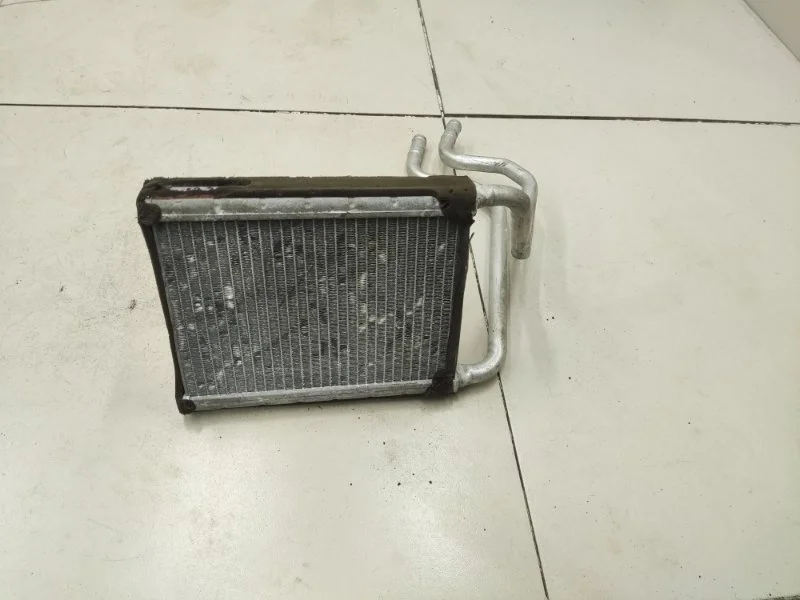 Радиатор отопителя Kia Sportage 2 KM G4GC 2.0