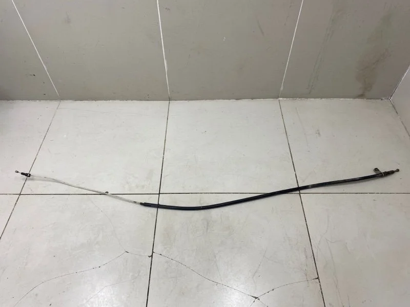 Трос стояночного тормоза Volkswagen Polo 5 СЕДАН