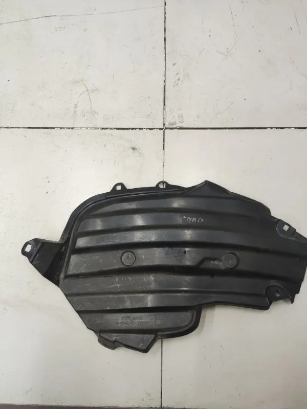 Защита горловины топливного бака Toyota Land