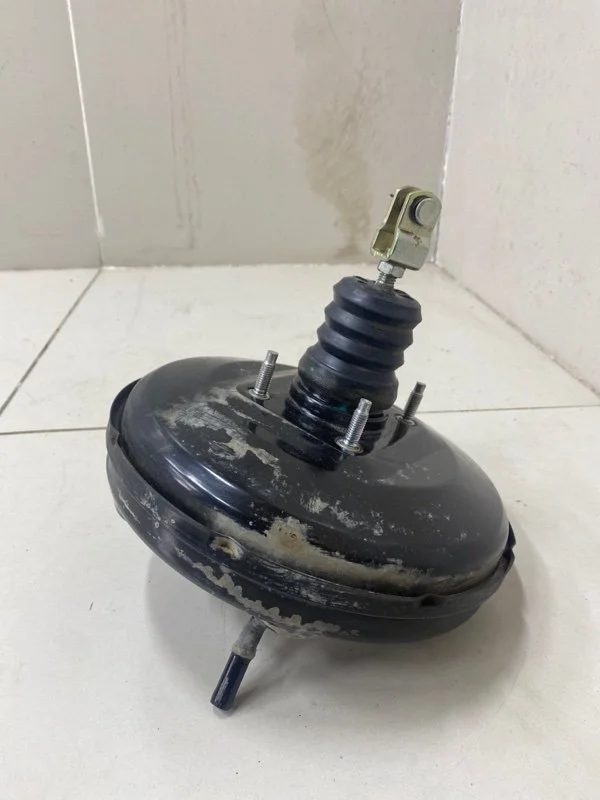 Усилитель тормозов вакуумный Hyundai Solaris 1 RB