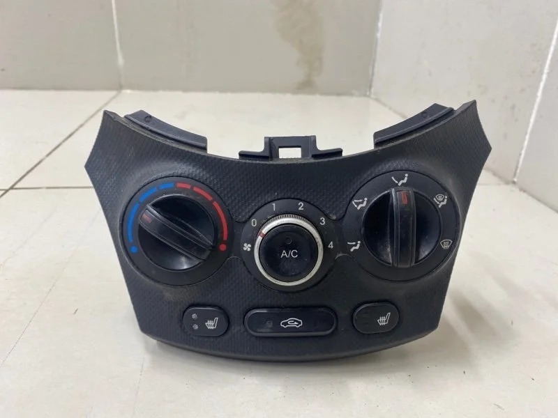 Блок управления отопителем Hyundai Solaris 1 СЕДАН