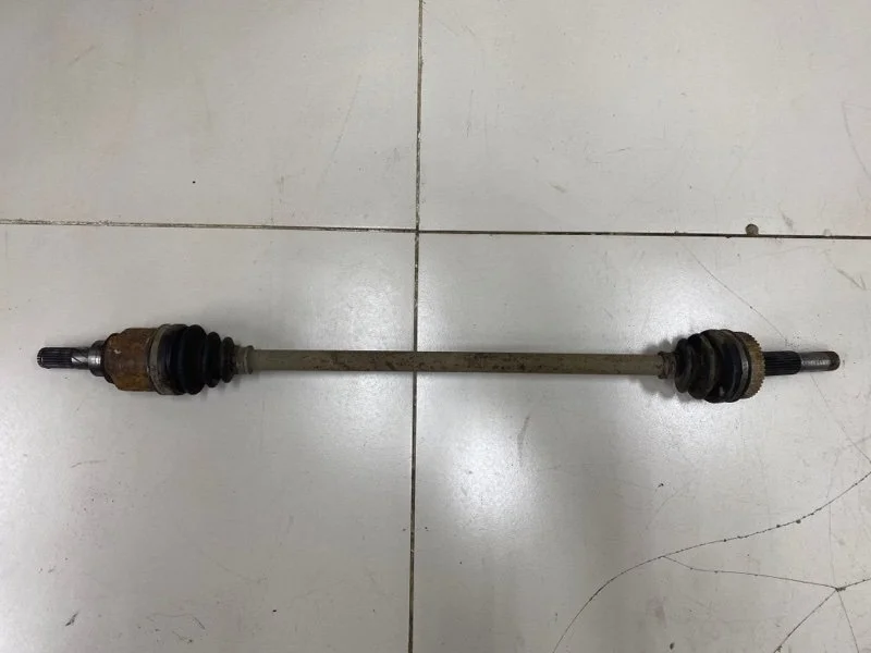 Полуось (привод) задний Nissan X-Trail T32 MR20DD