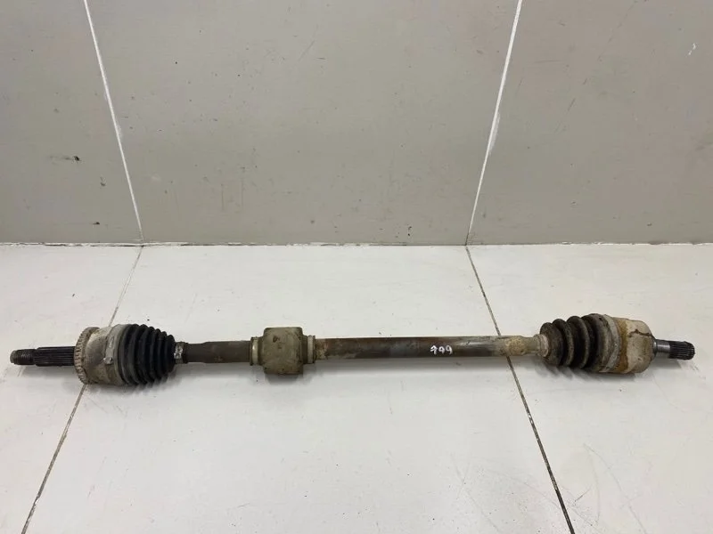 Полуось (привод) передний правый Hyundai Solaris 1