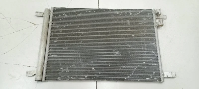 Радиатор кондиционера Volkswagen Tiguan 2