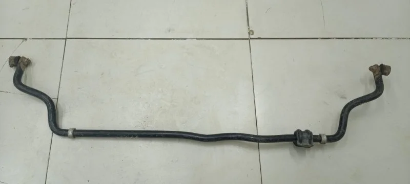 Стабилизатор передний Hyundai Solaris 1