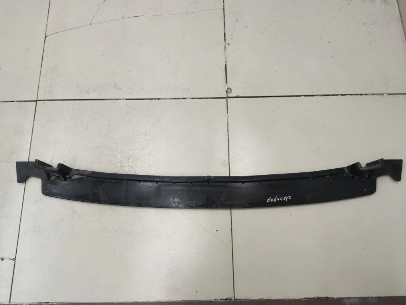 Усилитель бампера нижний передний Hyundai Creta 1