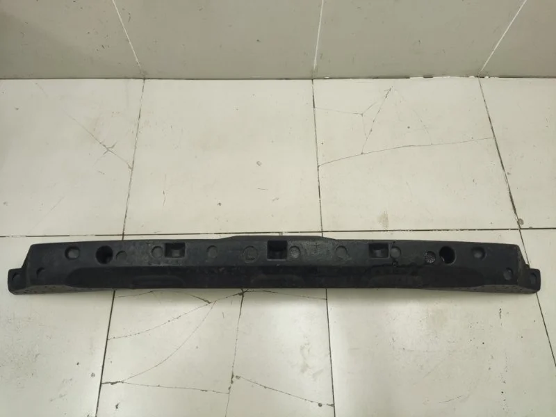 Наполнитель бампера передний Toyota Land Cruiser