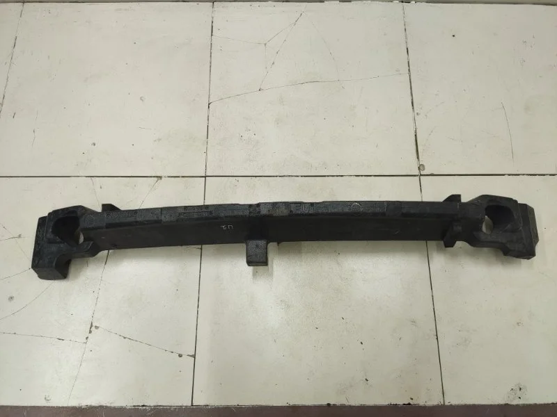 Наполнитель бампера Toyota RAV4 CA40