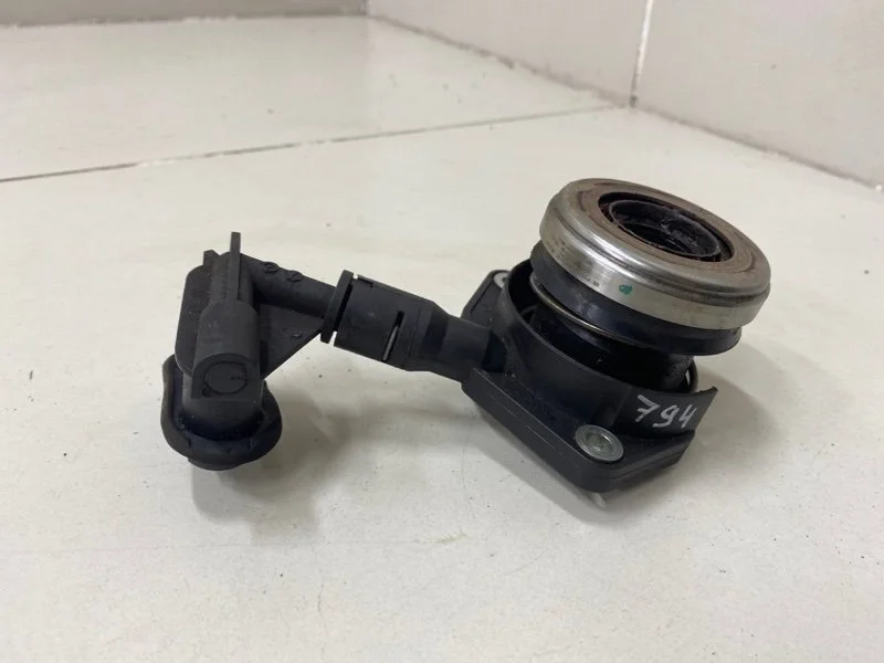 Выжимной подшипник Ford Focus 2 СЕДАН HXDB 1.6