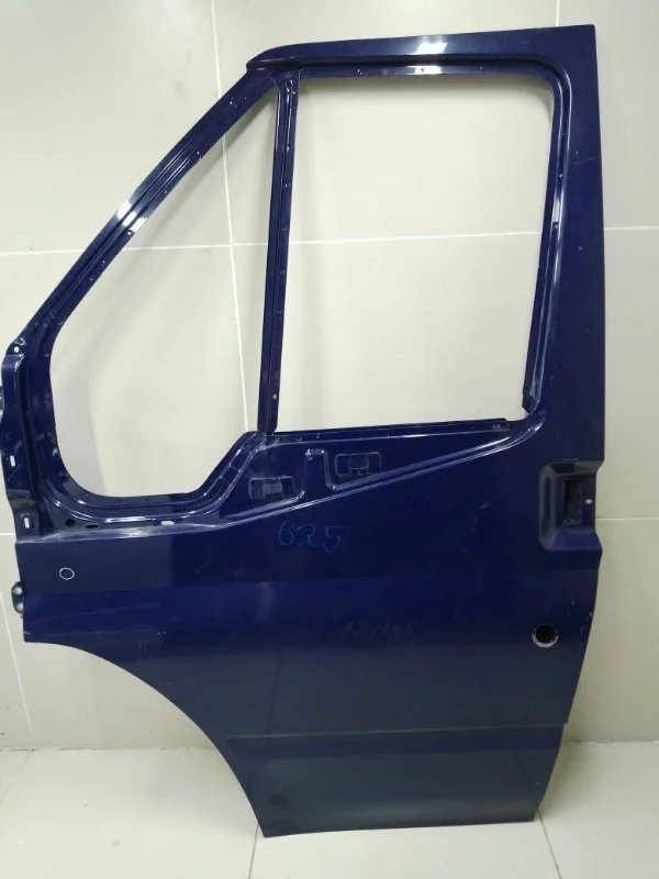 Дверь передняя левая Ford Transit 7 JXFA 2.4