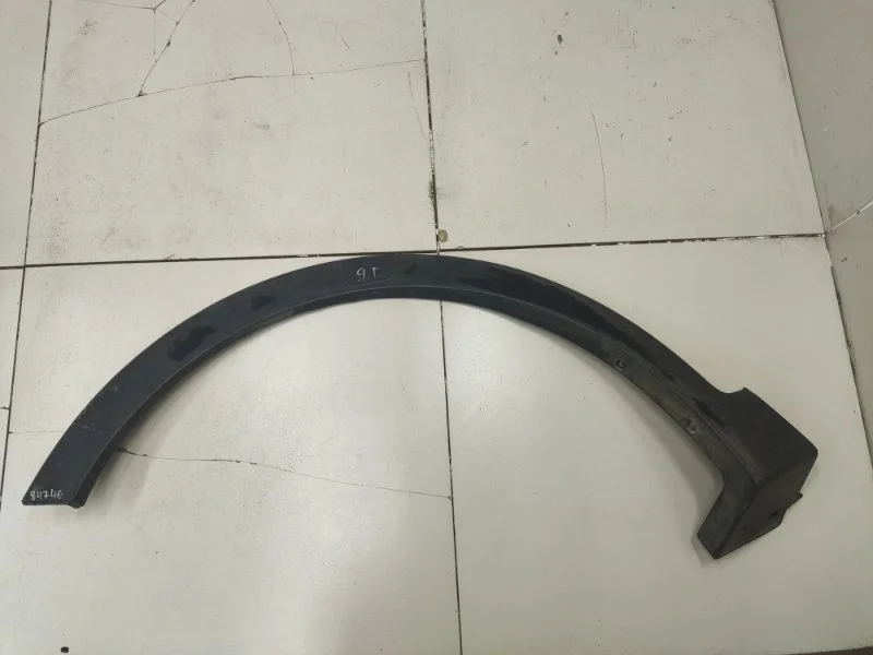 Накладка на крыло передняя левая Hyundai Santa Fe