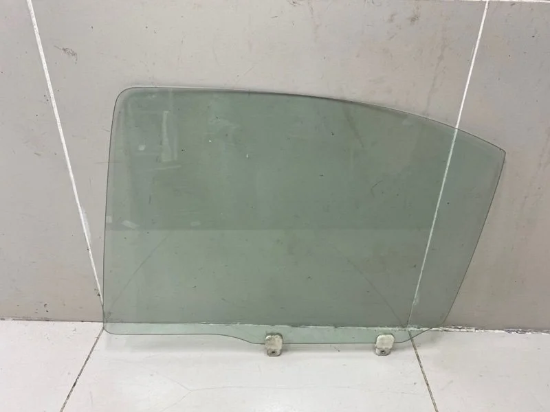 Стекло двери заднее левое Mitsubishi Lancer 10