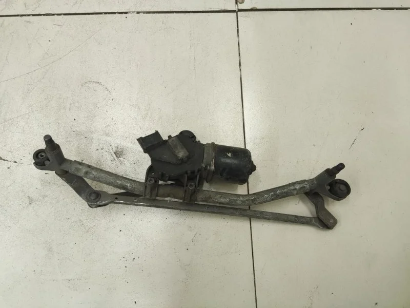 Трапеция стеклоочистителей Citroen C3