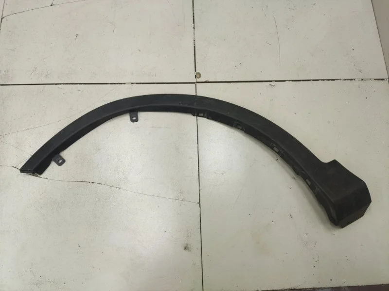 Накладка на крыло передняя левая Toyota RAV4 CA40