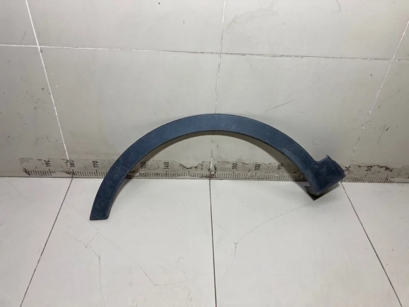 Накладка на крыло передняя левая Hyundai Santa Fe