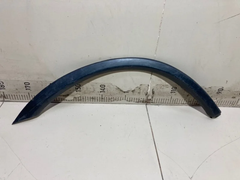 Накладка на крыло задняя правая Mitsubishi