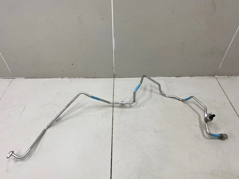 Трубка кондиционера Renault Kaptur H4M 438 2017