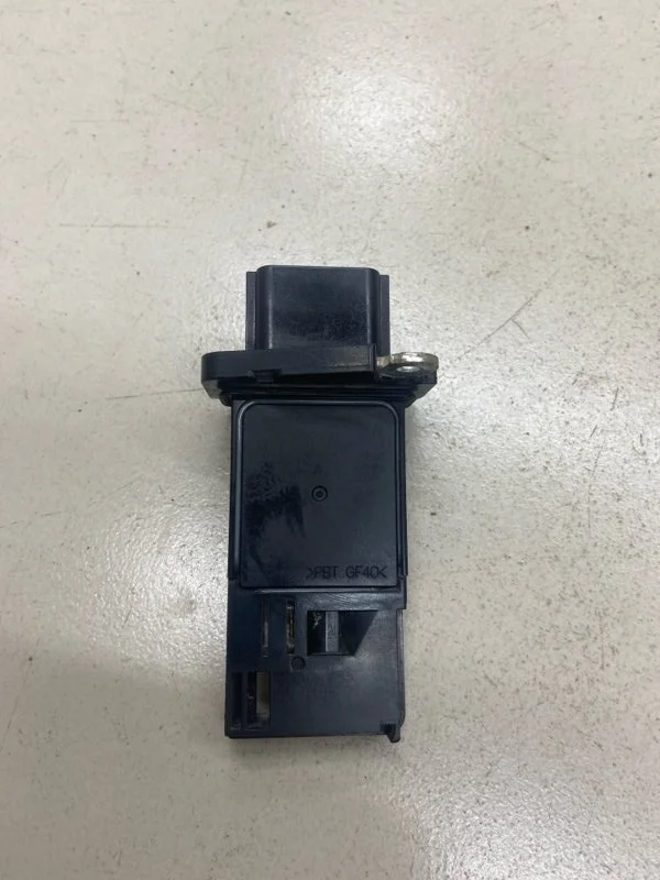 ДМРВ (Датчик массового расхода воздуха) Nissan