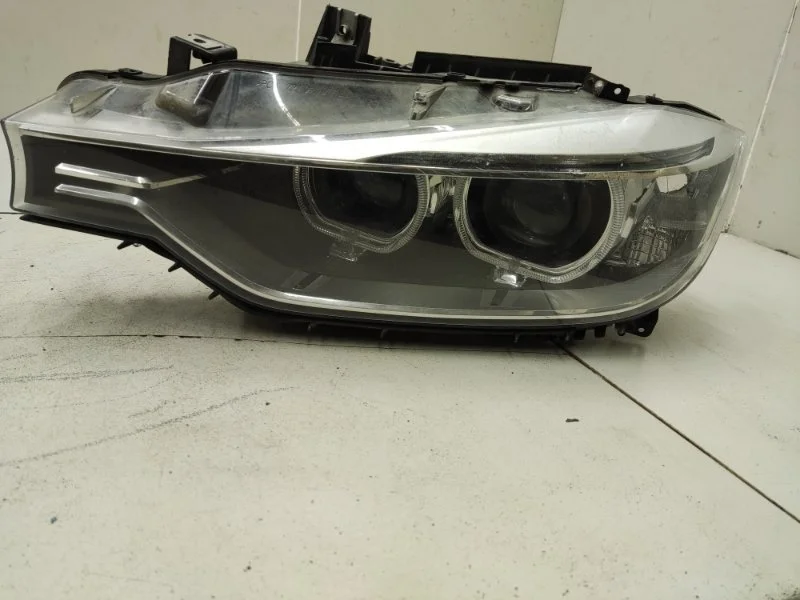 Фара левая BMW 3-Series F30