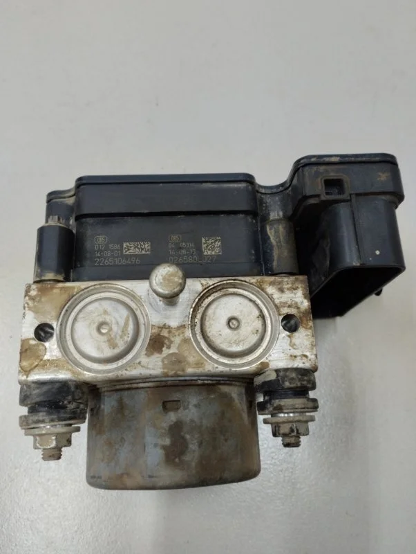 Блок ABS (насос) Renault Logan 2 СЕДАН K7M812 2014