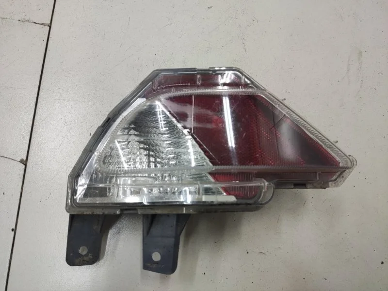 Фонарь в бампер задний левый Toyota RAV4 CA40