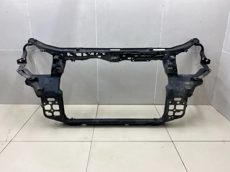 Панель передняя (Телевизор) Hyundai Santa Fe 2 CM