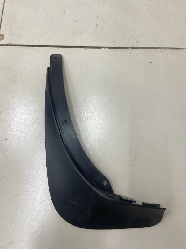 Брызговик задний левый Skoda Yeti До 2013